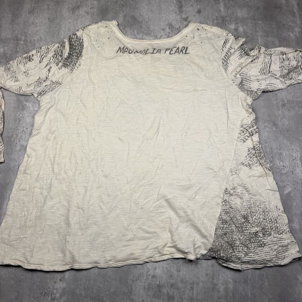 Magnolia Pearl Long Sleeve Freedom of Conscience Dylan Distressed Shirt One Size - Picture 7 of 8
